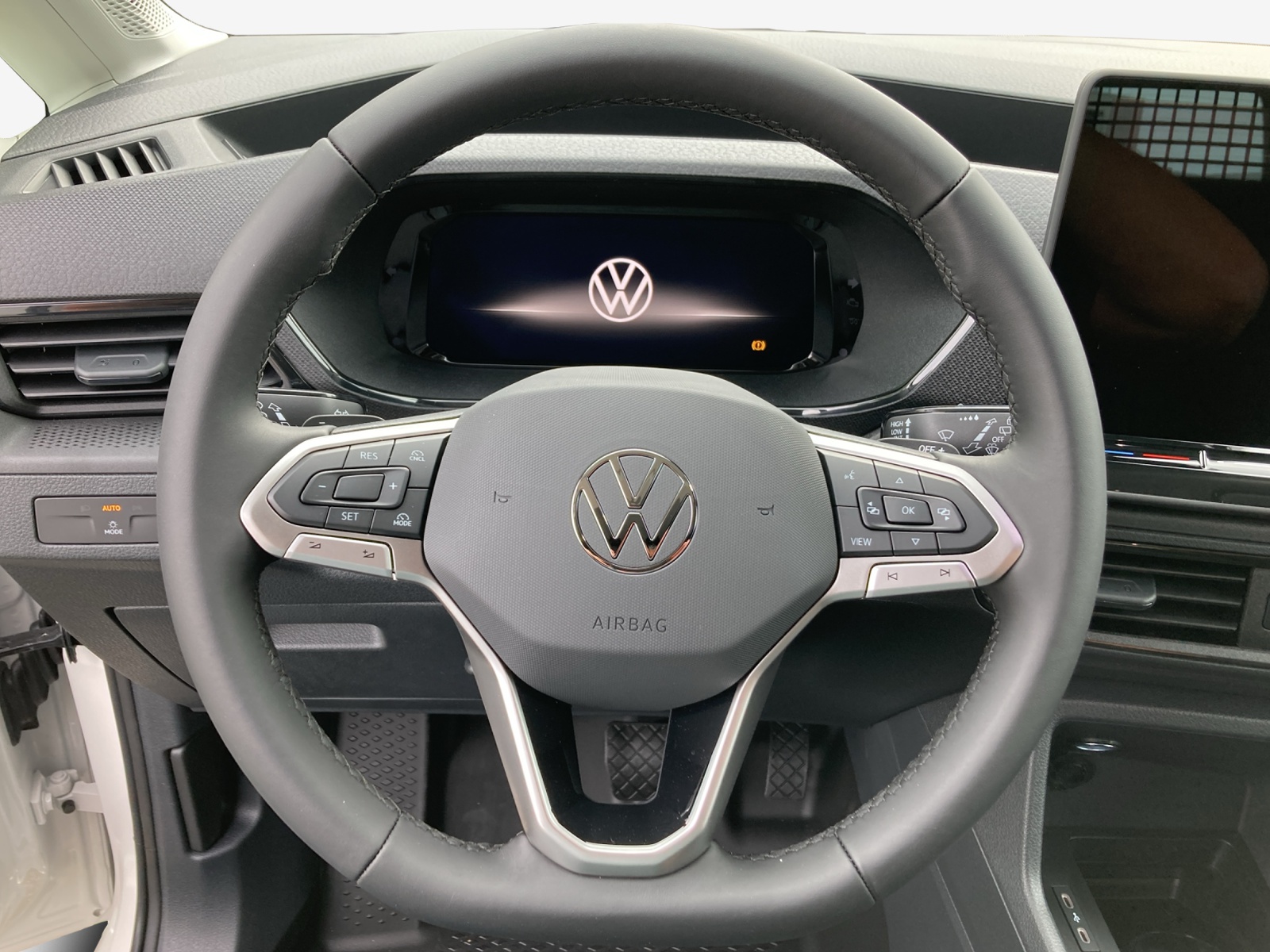VW Caddy Cargo 2.0TDI DSG-image-9