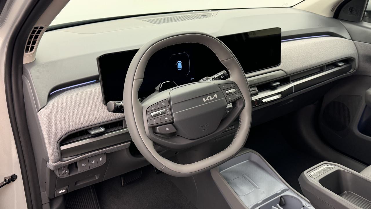 KIA EV3 81,4 kWh Earth-image-6