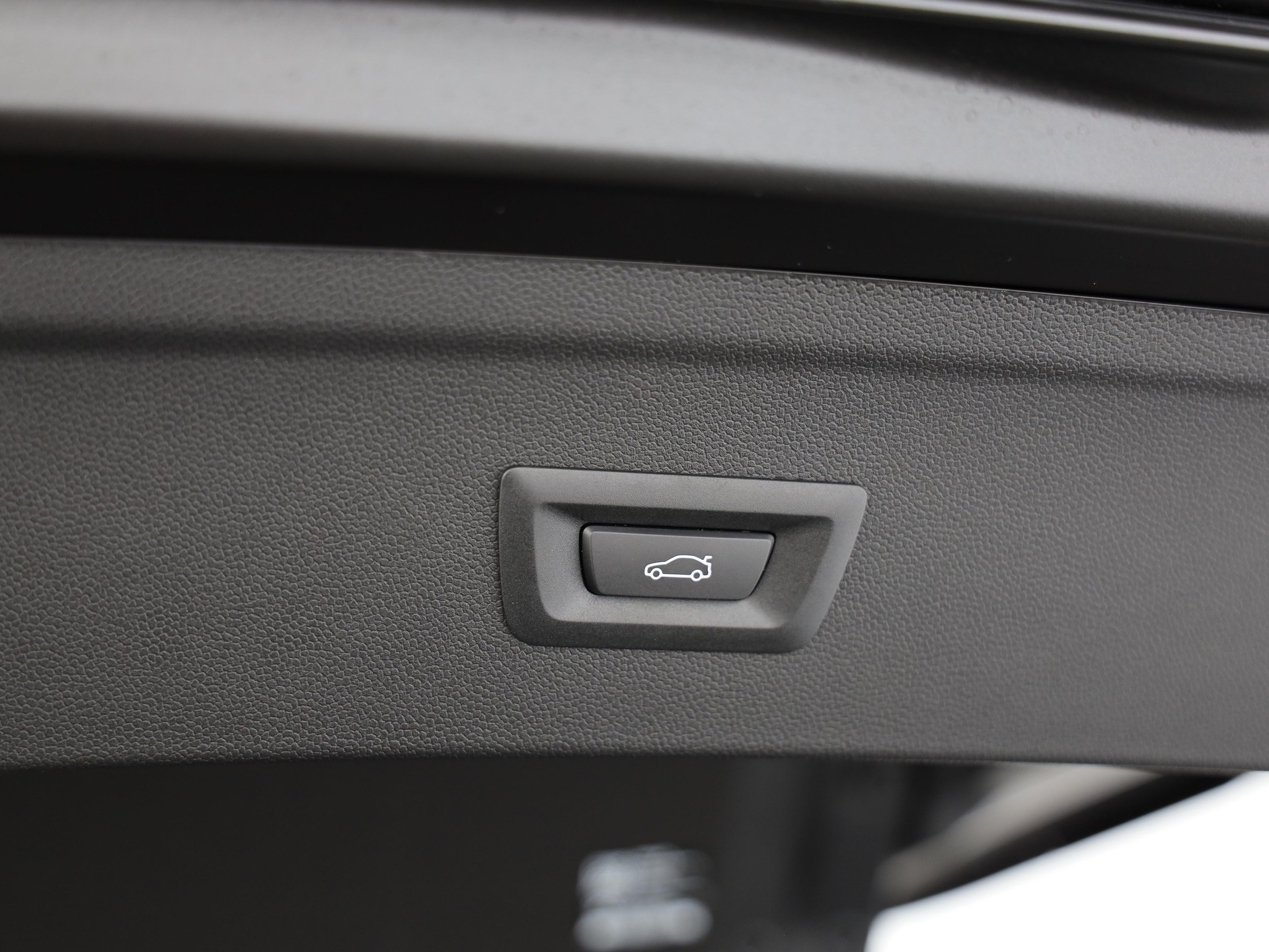 BMW iX I20 xDrive60-image-12