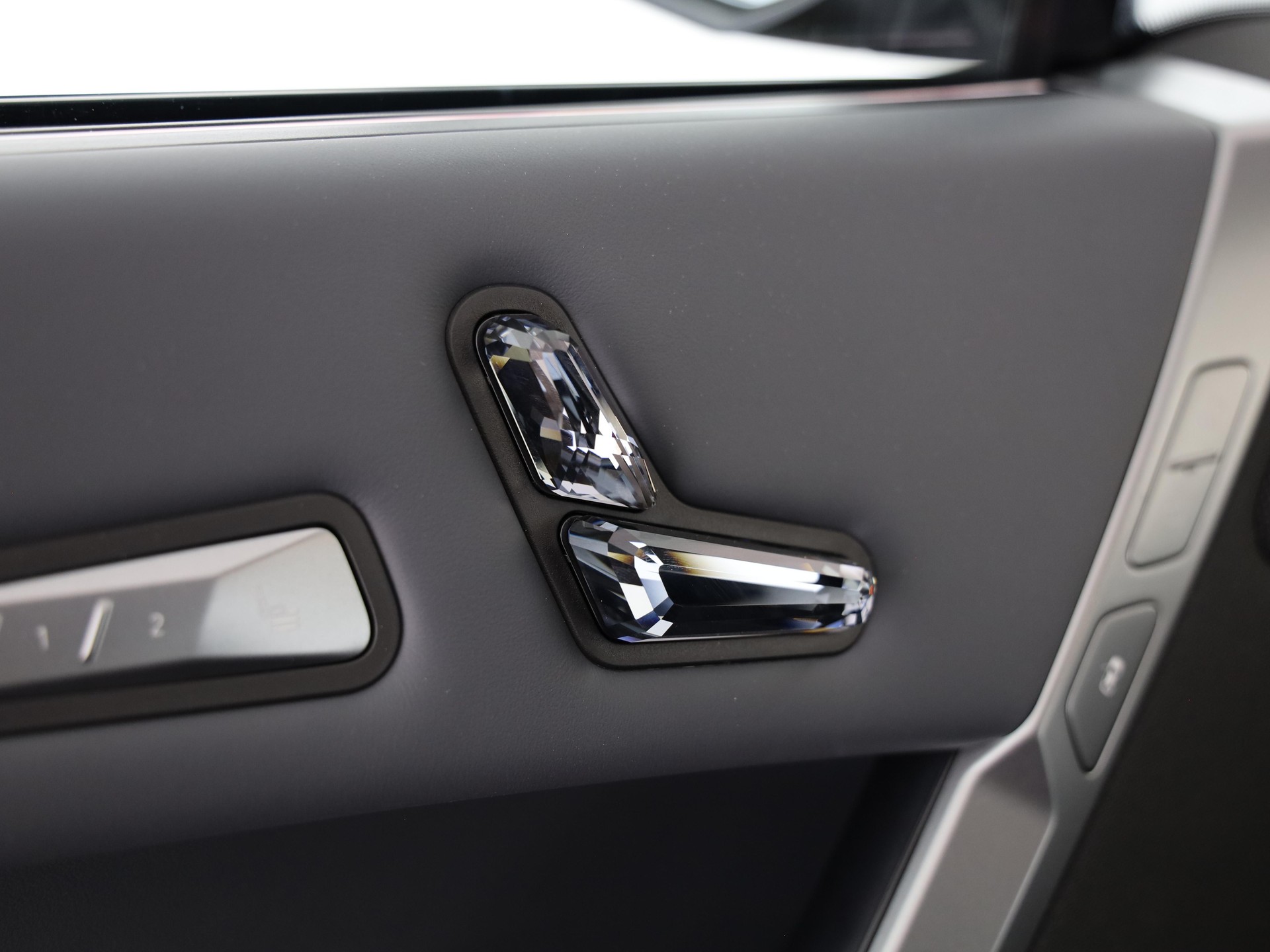 BMW iX I20 xDrive60-image-22