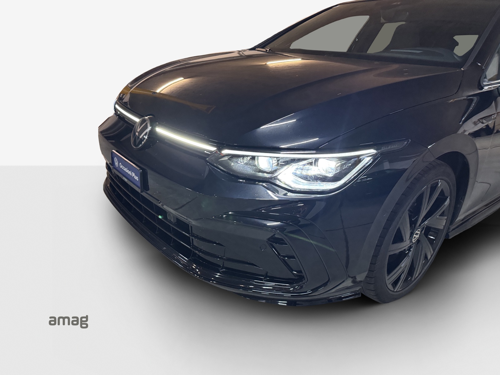 VW Golf 1.5 eTSI mHEV ACT R-Line DSG-image-13