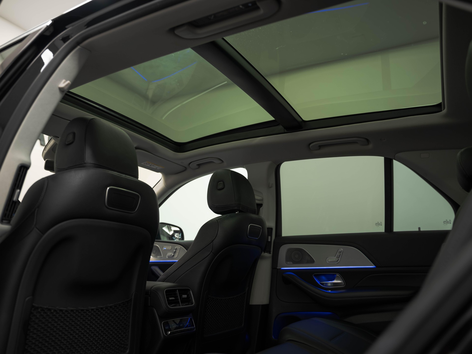 MERCEDES-BENZ GLE 450 AMG Line 4matic-image-14