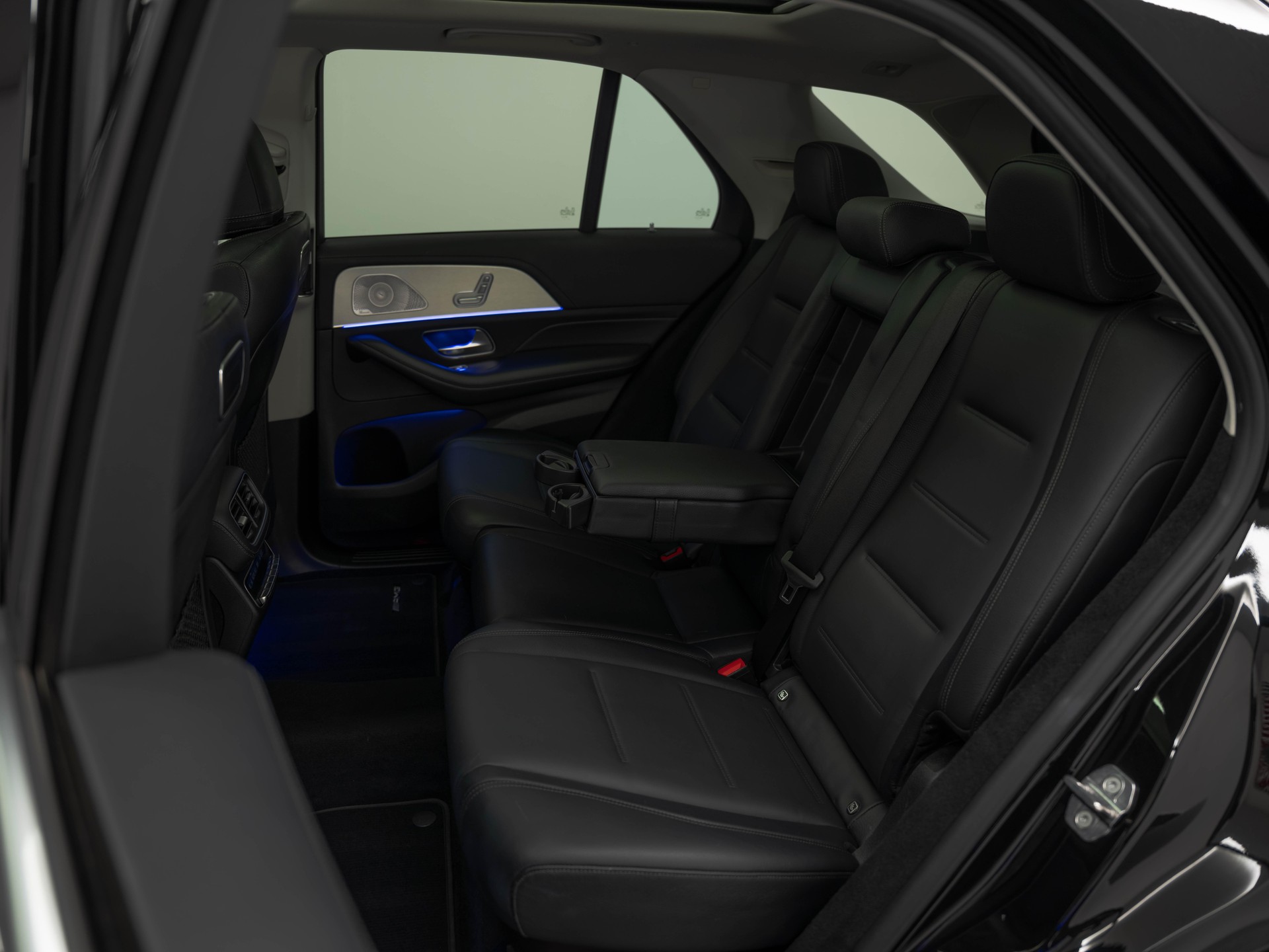 MERCEDES-BENZ GLE 450 AMG Line 4matic-image-13