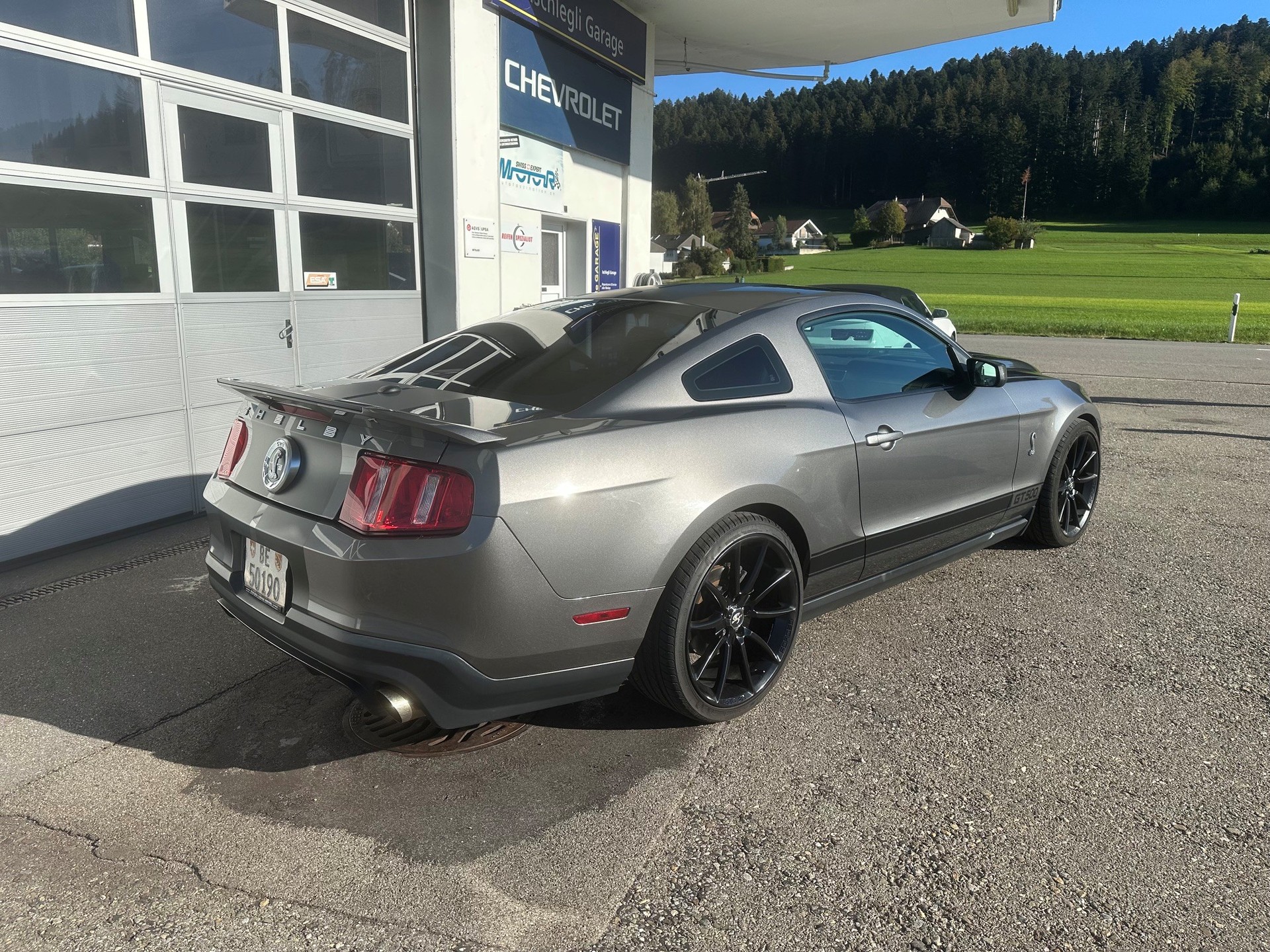 FORD Mustang GT 500 Shelby-image-4
