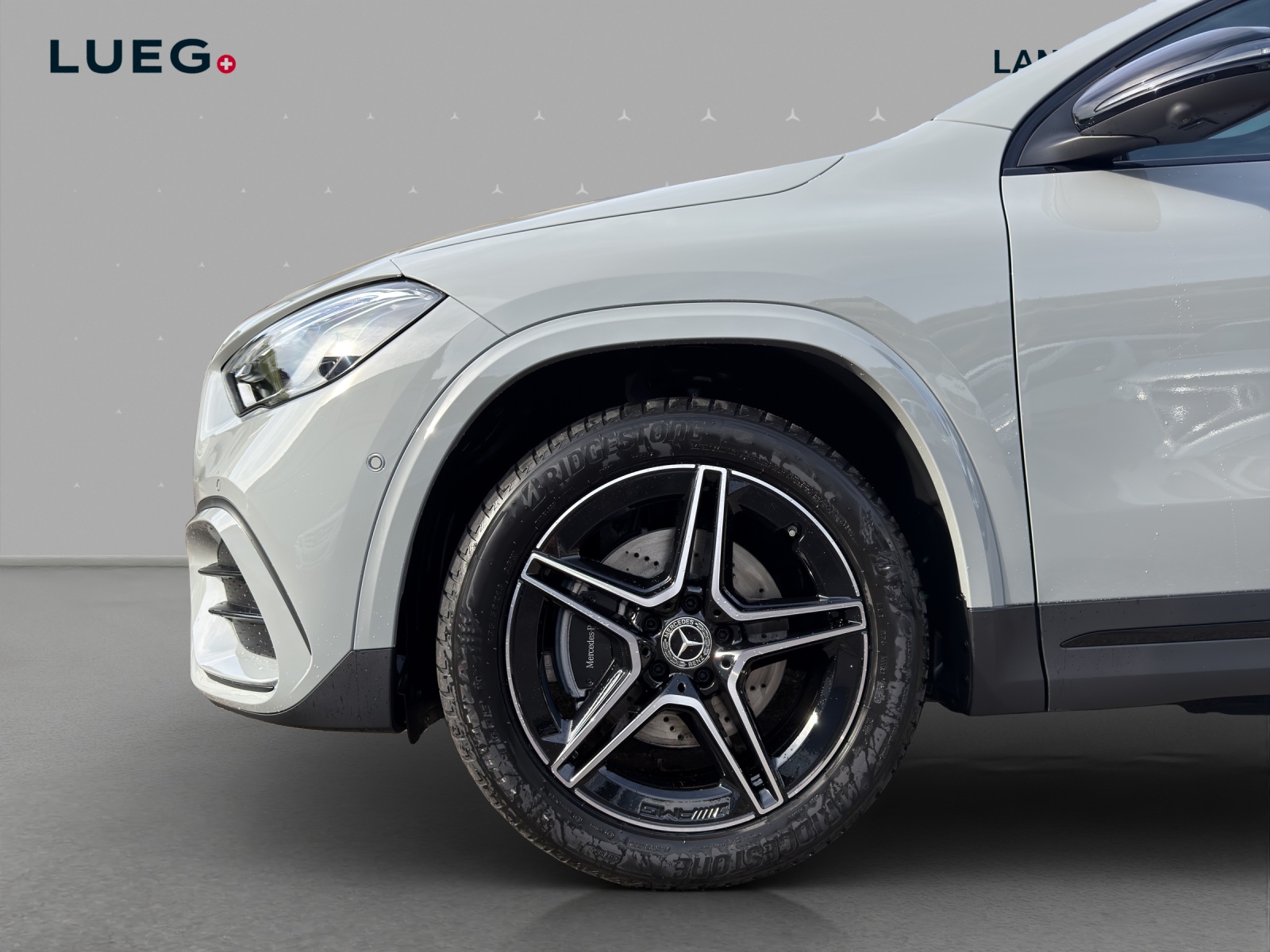 MERCEDES-BENZ GLA 200 Night Star 7G-DCT-image-6