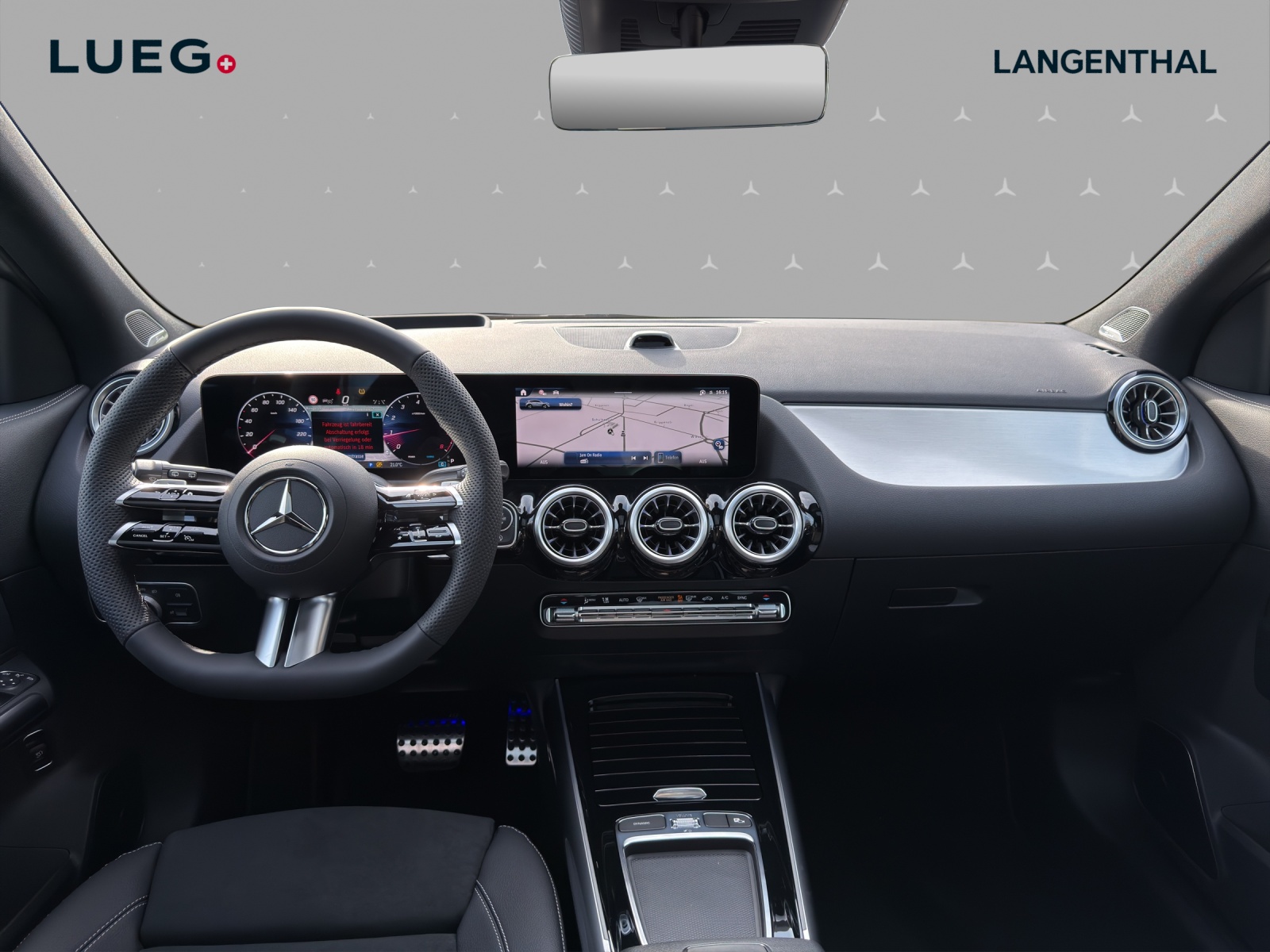 MERCEDES-BENZ GLA 200 Night Star 7G-DCT-image-10