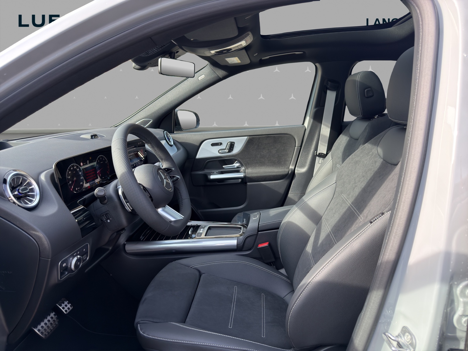 MERCEDES-BENZ GLA 200 Night Star 7G-DCT-image-7