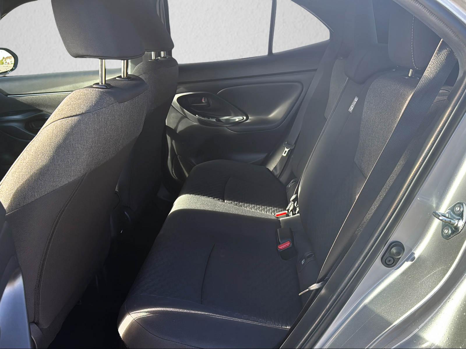 TOYOTA Yaris Cross 1.5 VVT-i HSD Trend-image-11