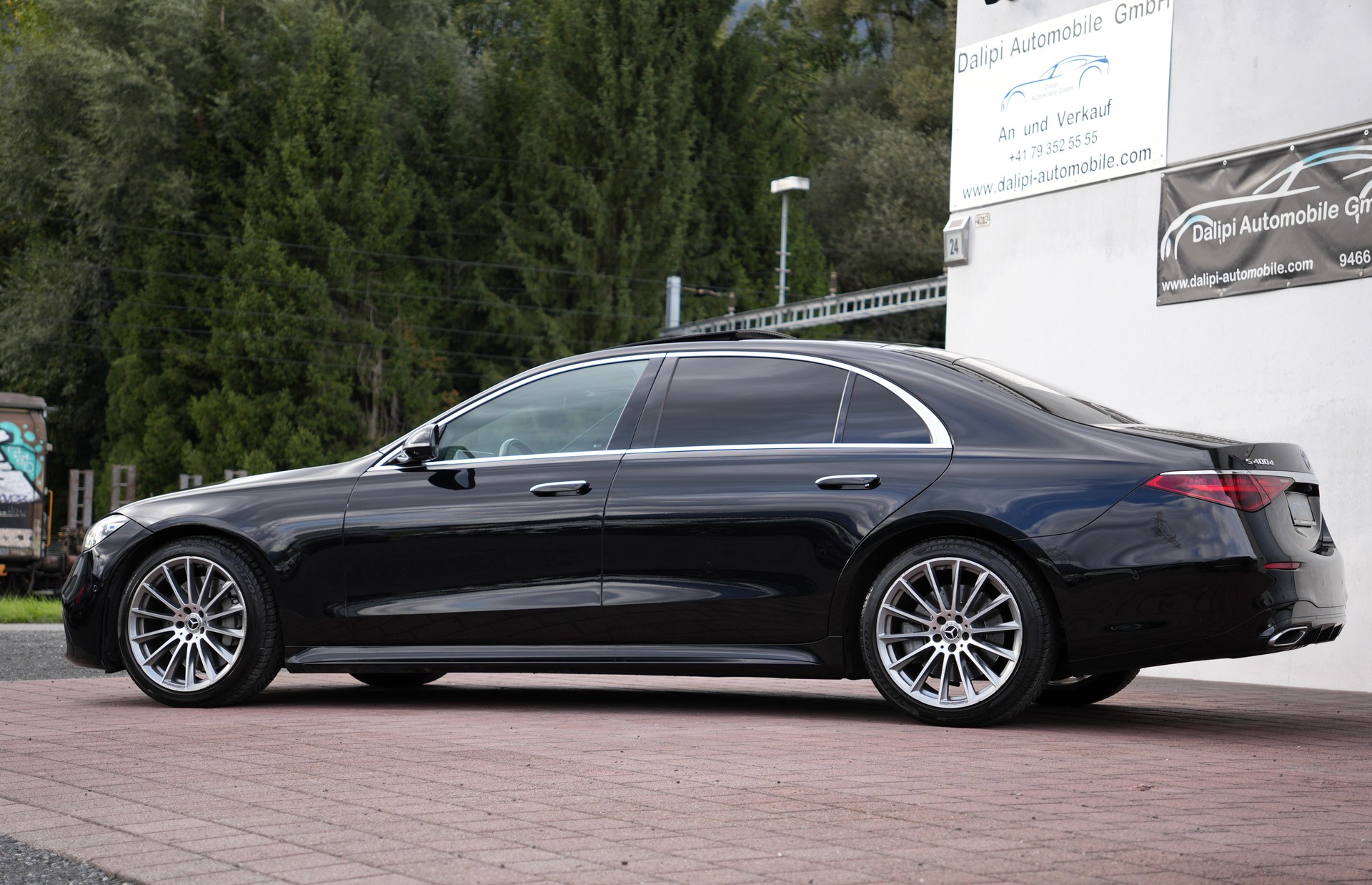 MERCEDES-BENZ S 400 d 4Matic AMG Line 9G-Tronic (CH)-image-1