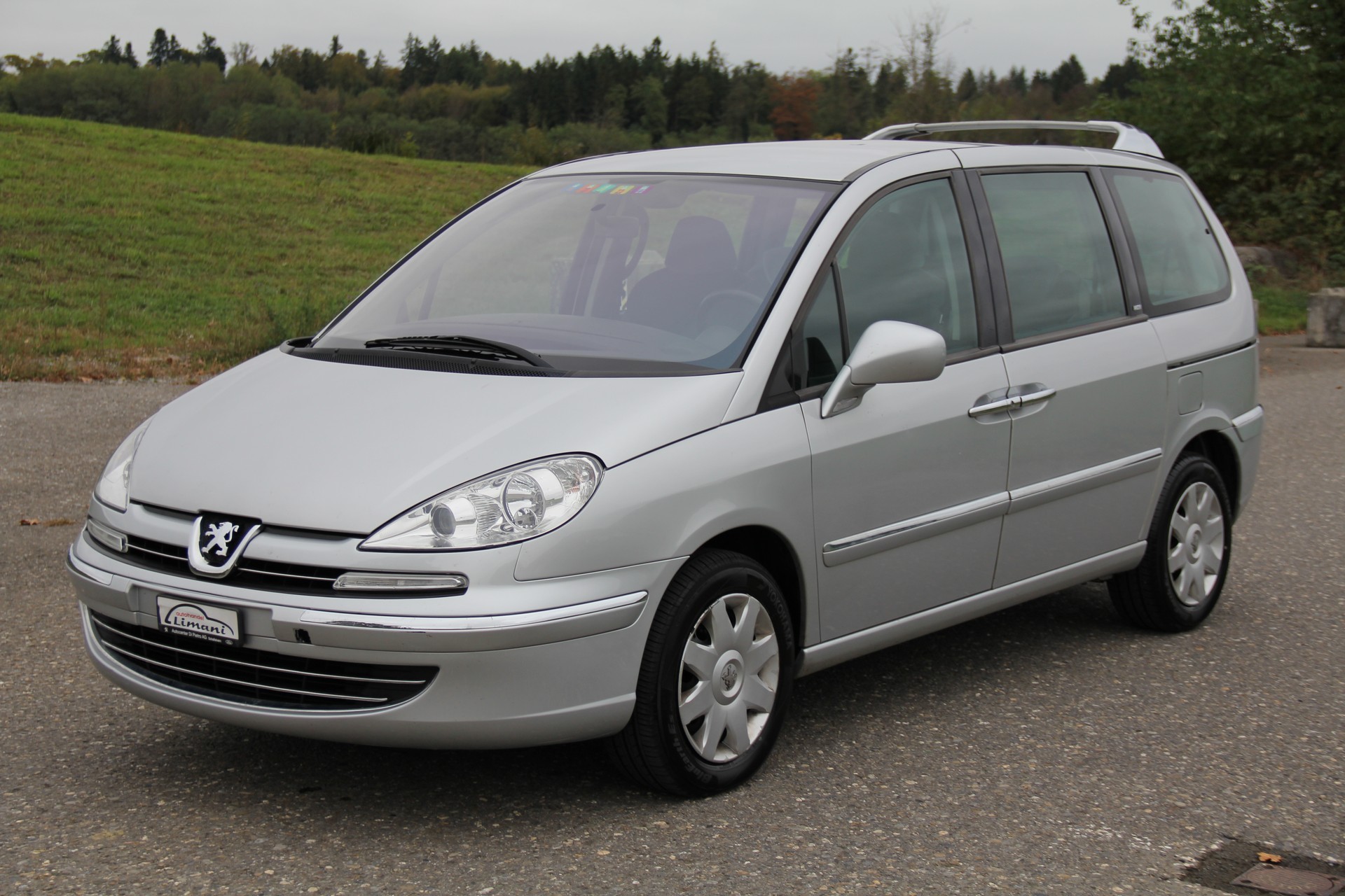 PEUGEOT 807 2.0 16V HDi Family+-showroom-element-1