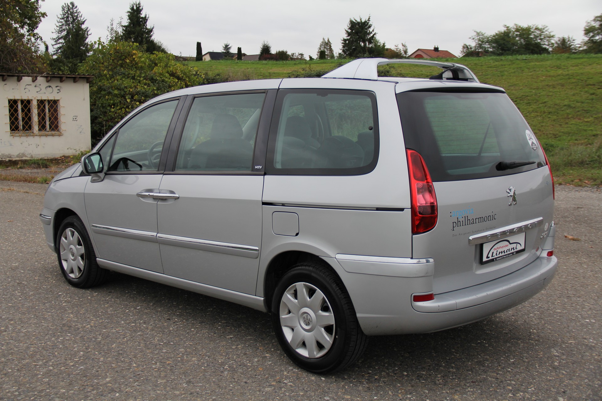 PEUGEOT 807 2.0 16V HDi Family+-image-6