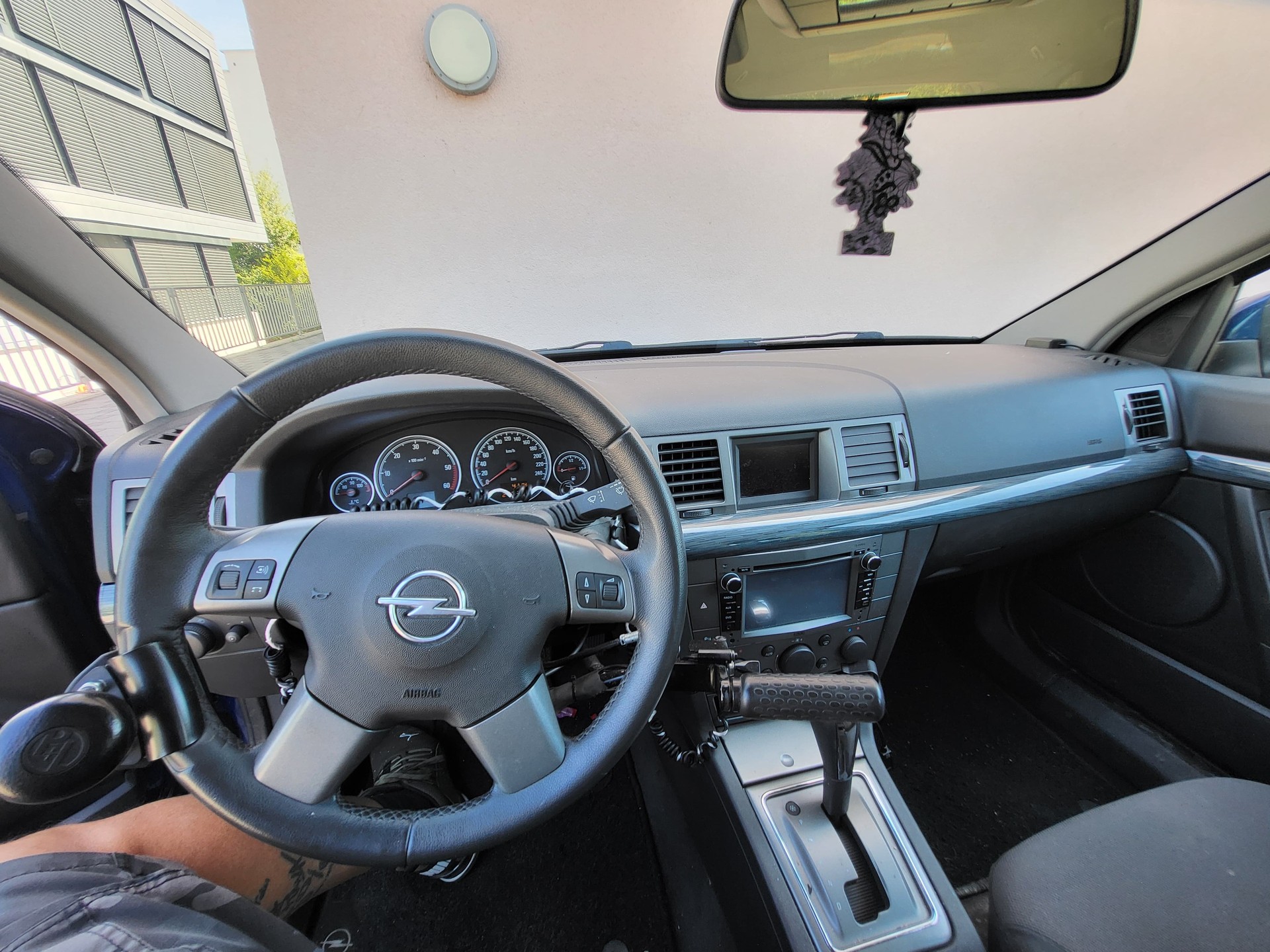 OPEL VIVARO 2.0CDTI-image-5