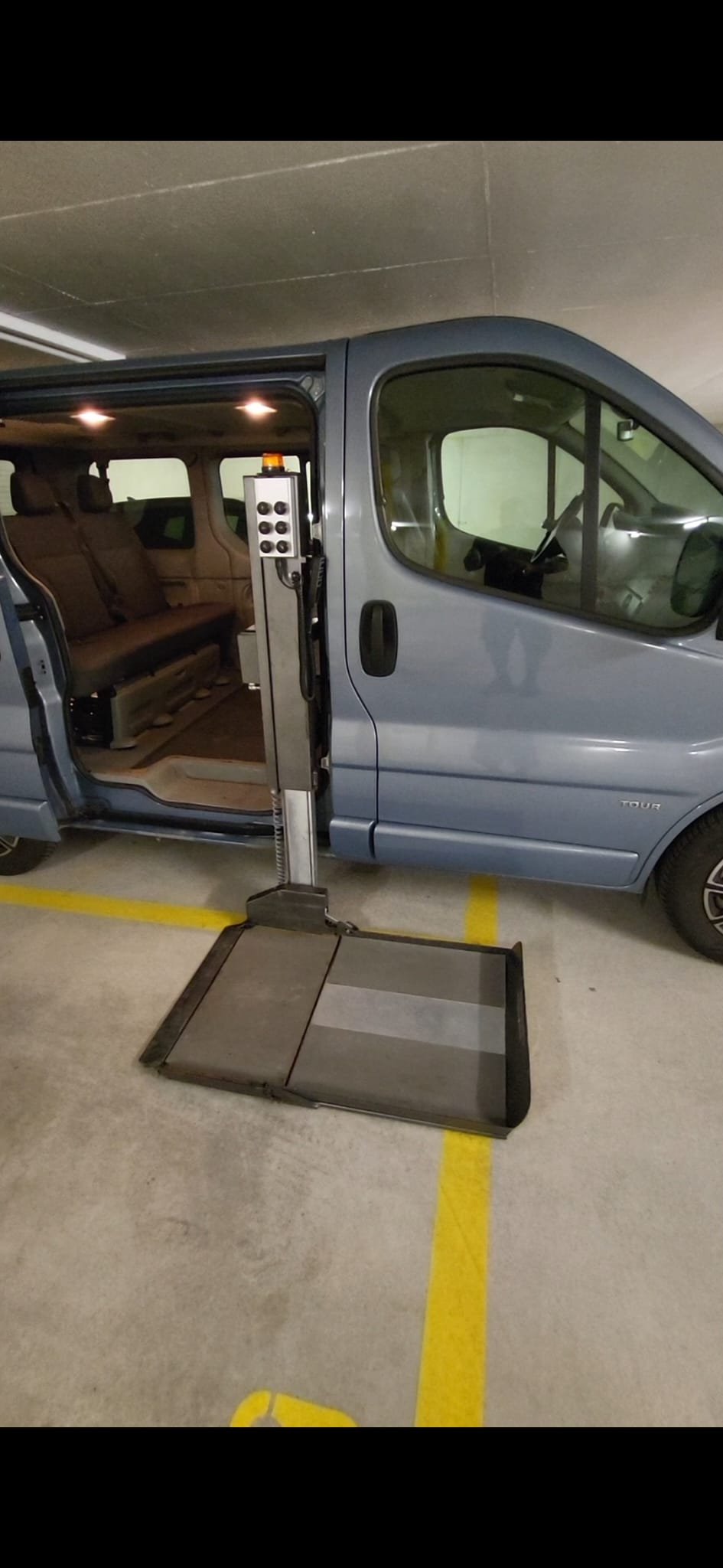OPEL VIVARO 2.0CDTI-image-9