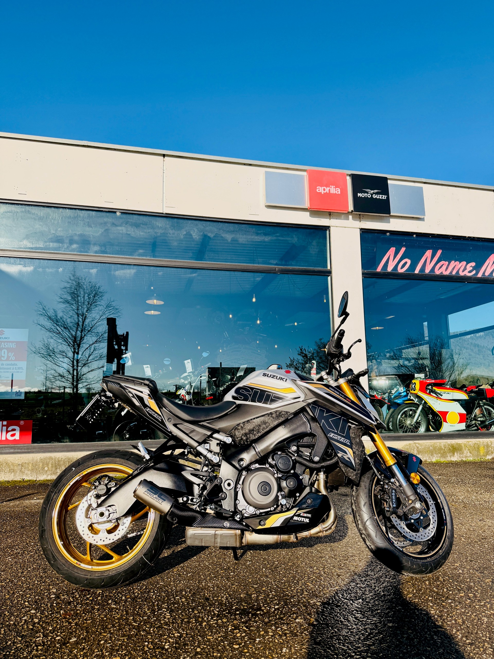 SUZUKI GSX-S 1000-image-1