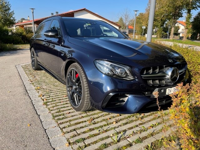MERCEDES-BENZ E 63 AMG S 4 Matic 9G-Tronic-image-3