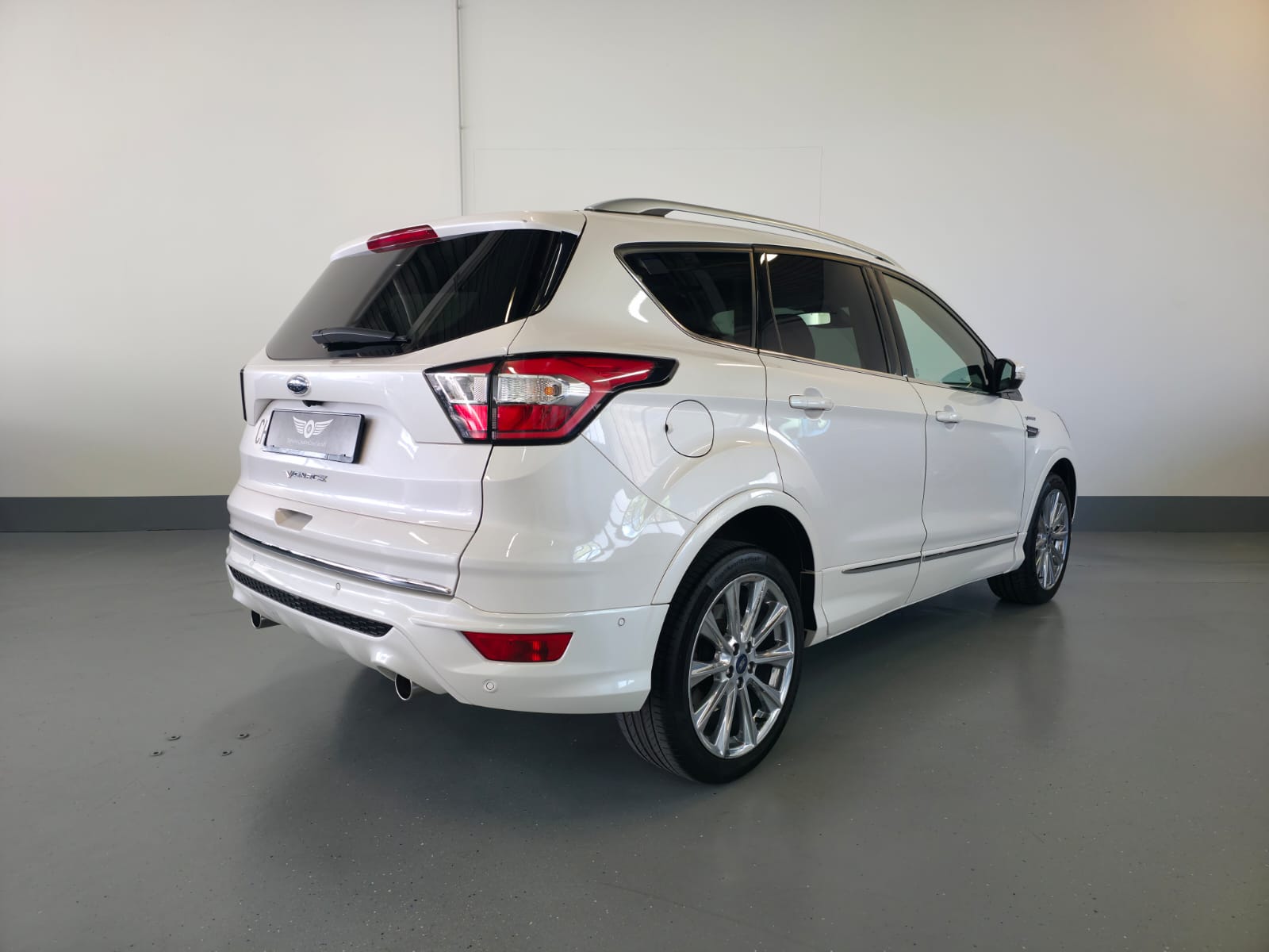 FORD Kuga 2.0 TDCi Vignale 4WD PowerShift-image-10