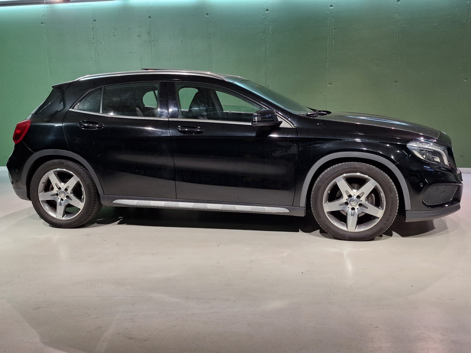MERCEDES-BENZ GLA 200 CDI AMG Line 4Matic 7G-DCT-image-3