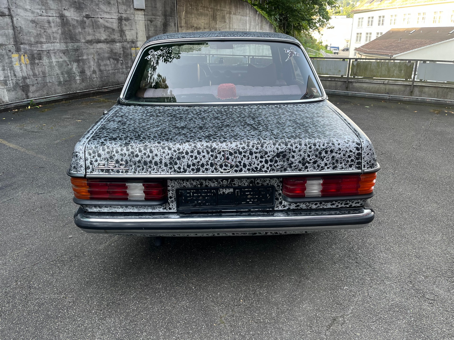 MERCEDES-BENZ 250-image-4