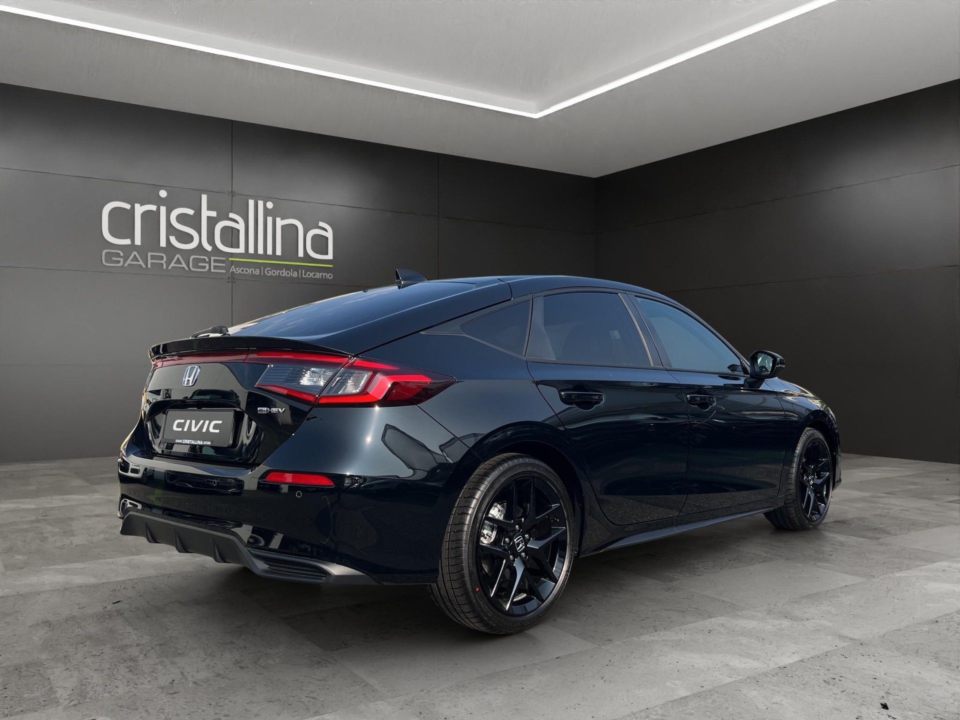 HONDA Civic 2.0 i-MMD Sport-showroom-element-3