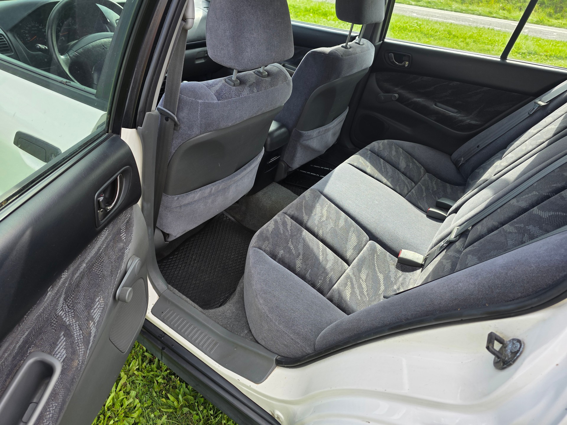 MITSUBISHI Galant 2.0 GLX Business-image-6