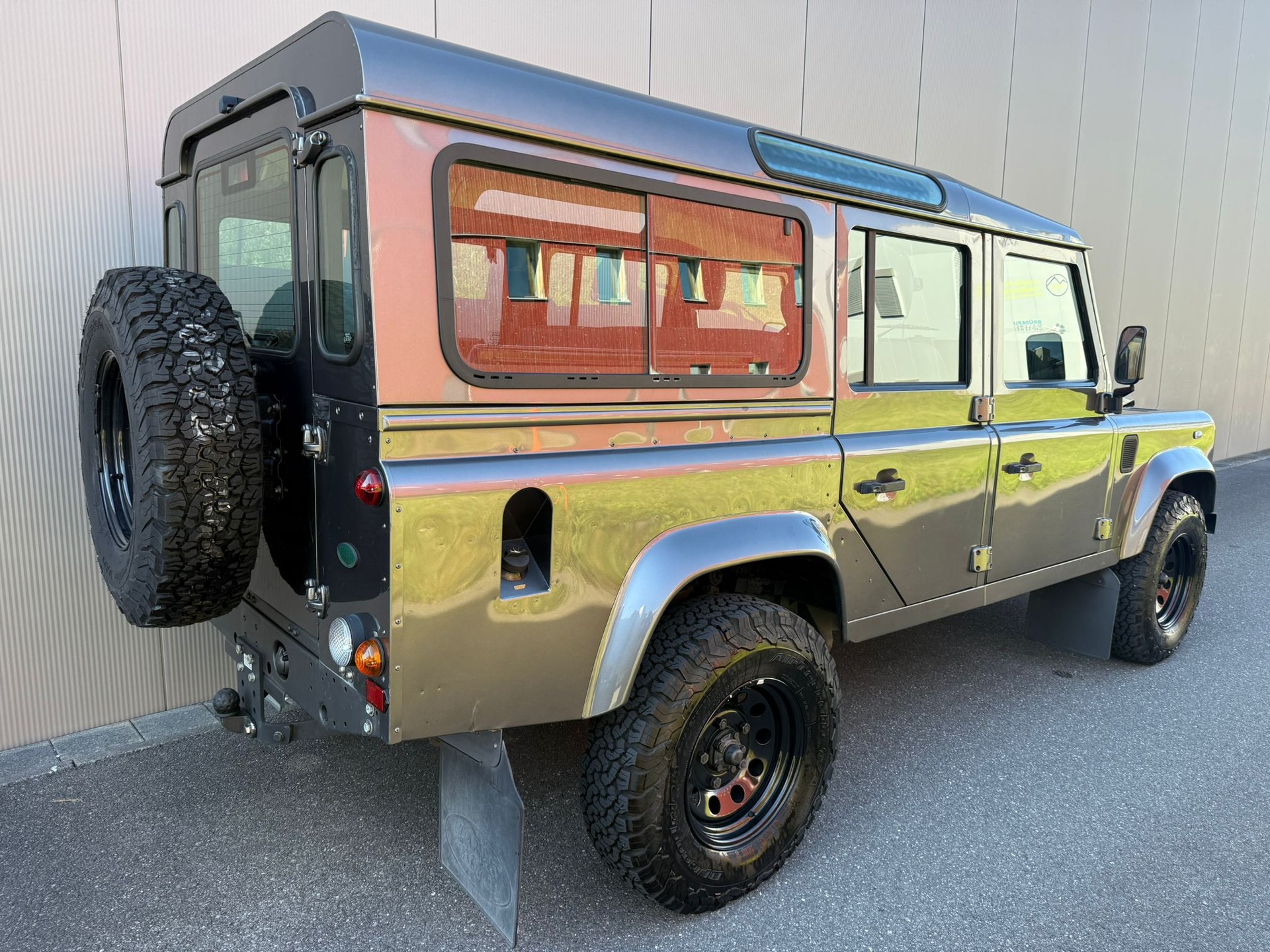 LAND ROVER Defender 110 TD5 bonatti-image-5