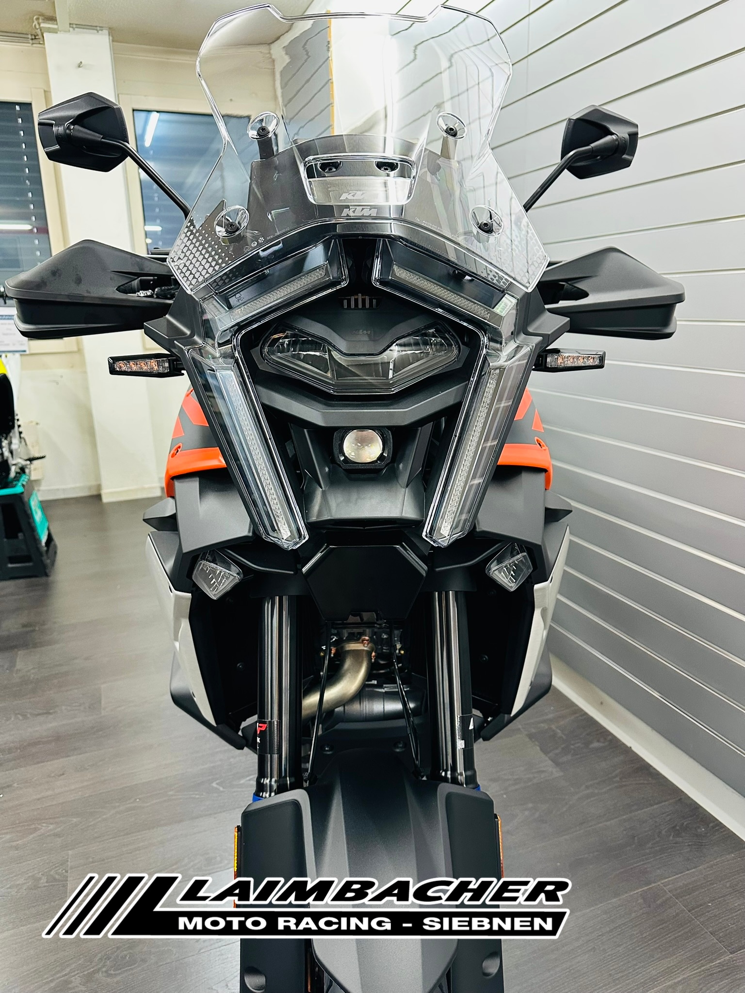 KTM 1390 Super Adventure S EVO-showroom-element-1