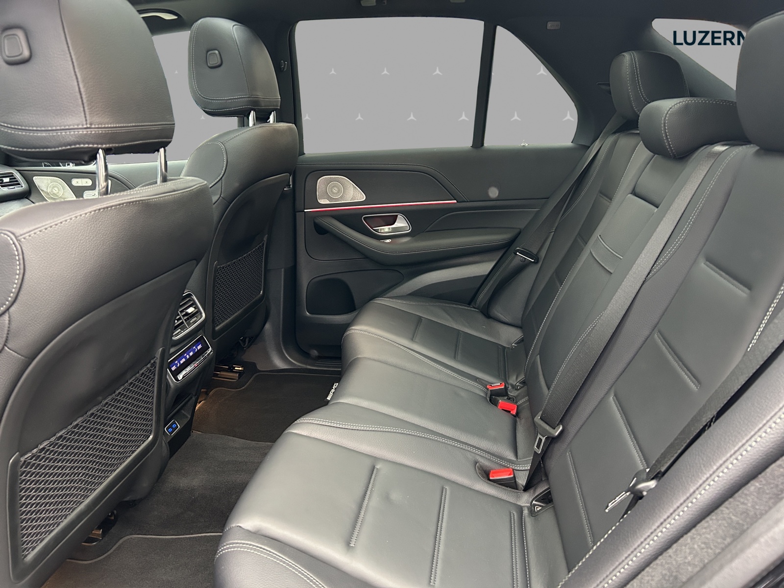 MERCEDES-BENZ GLE 300 d 4Matic 9G-Tronic-image-13