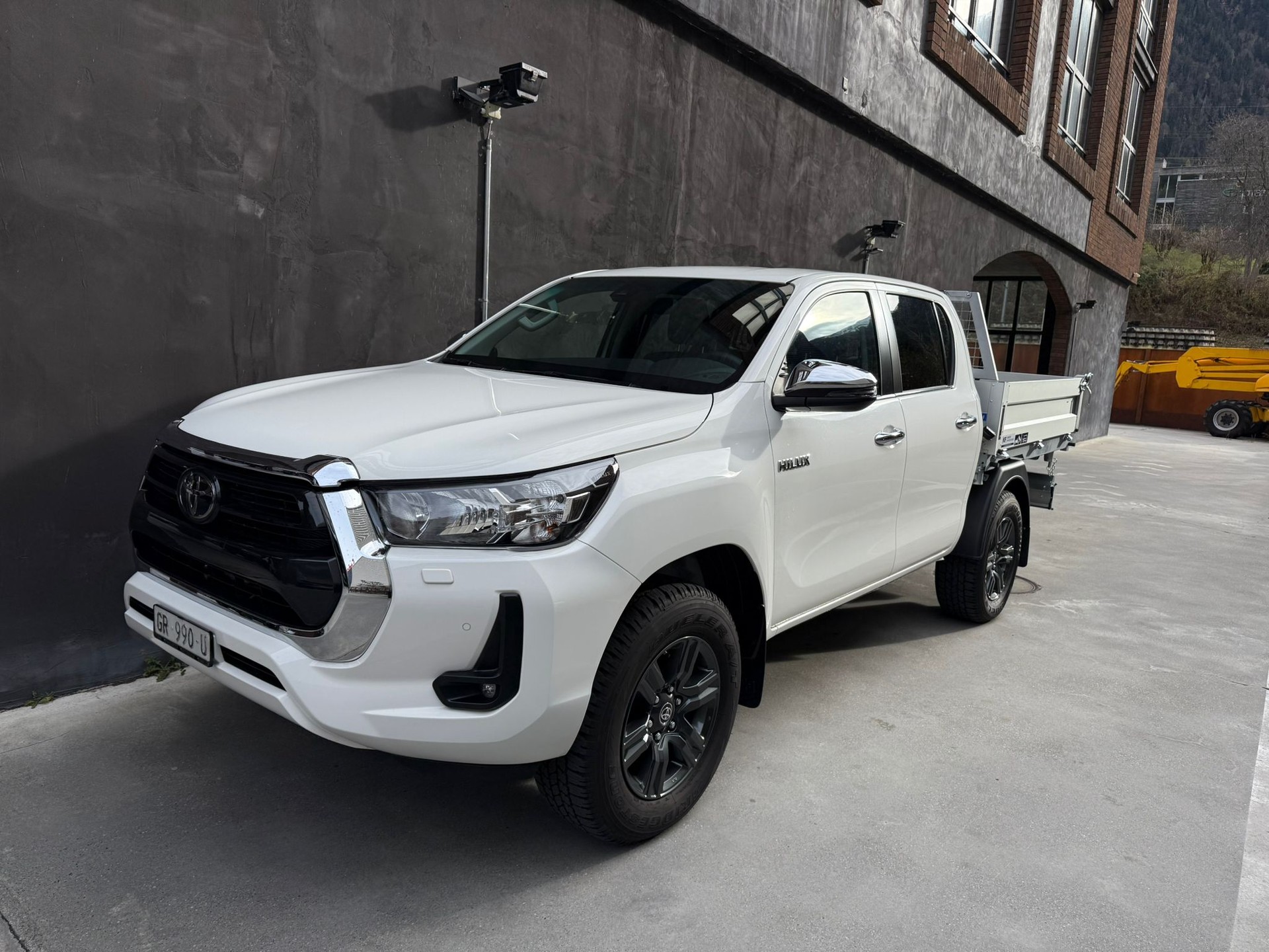 TOYOTA Hilux 2.4d Style Double Cab 4x4 A-image-3
