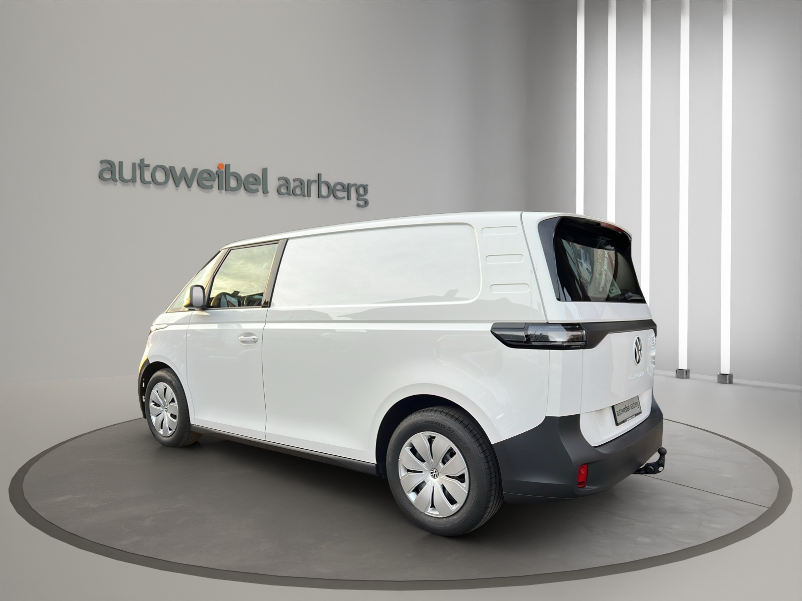 VW ID. Buzz Cargo Pure-image-5