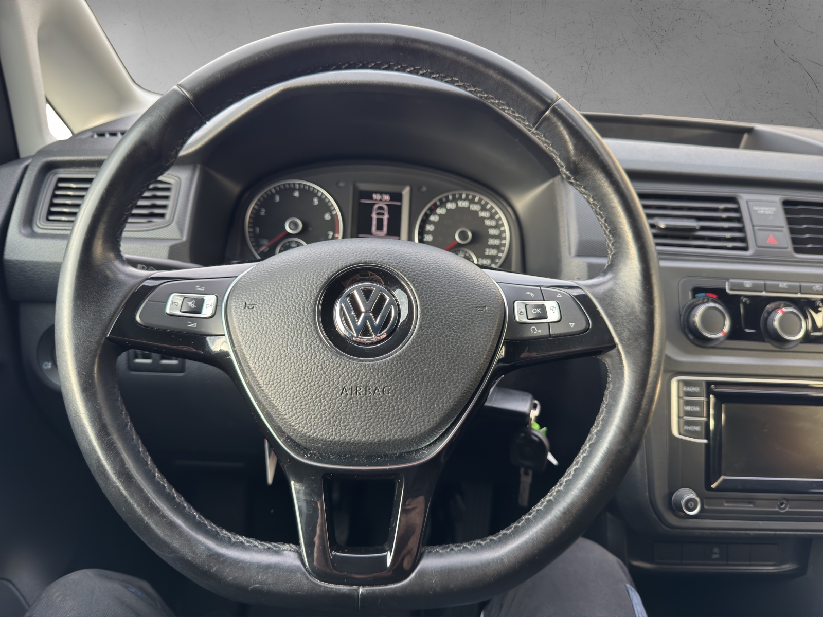 VW Caddy 1.2 TSI Entry BlueMotion Technology-image-11