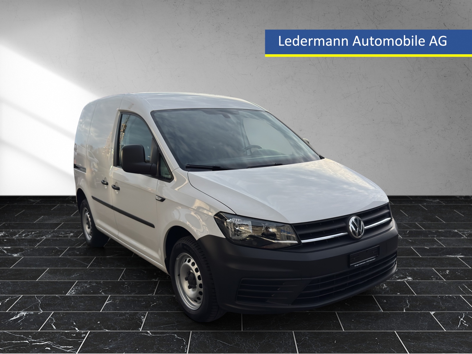 VW Caddy 1.2 TSI Entry BlueMotion Technology-image-7