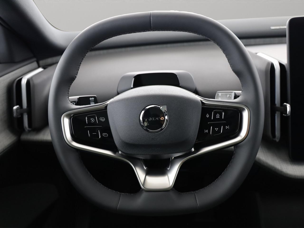 VOLVO EX30 E60 Twin Ultra Performance AWD-image-12