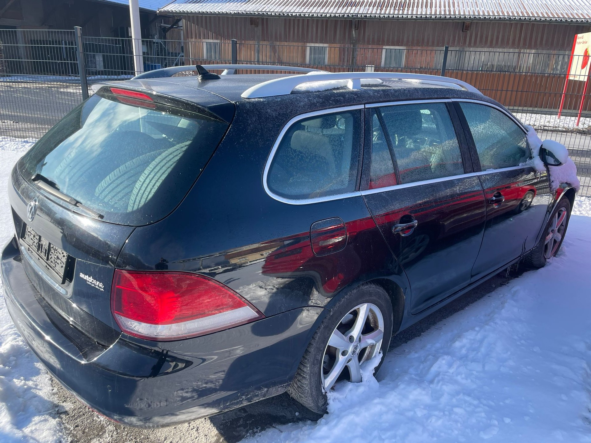 VW Golf Variant 2.0 TDI Comfortline-image-12