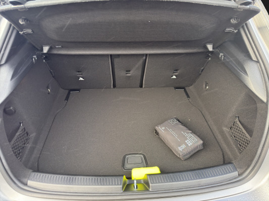 MERCEDES-BENZ A 220 d 8G-DCT-image-9
