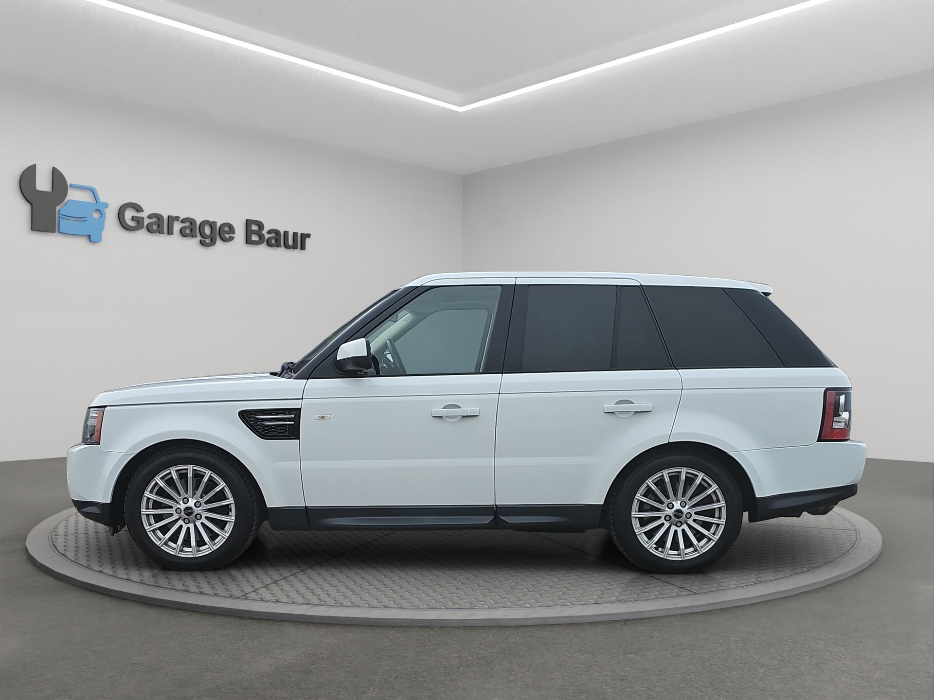 LAND ROVER Range Rover Sport 3.0 TDV6 HSE Automatic-image-2
