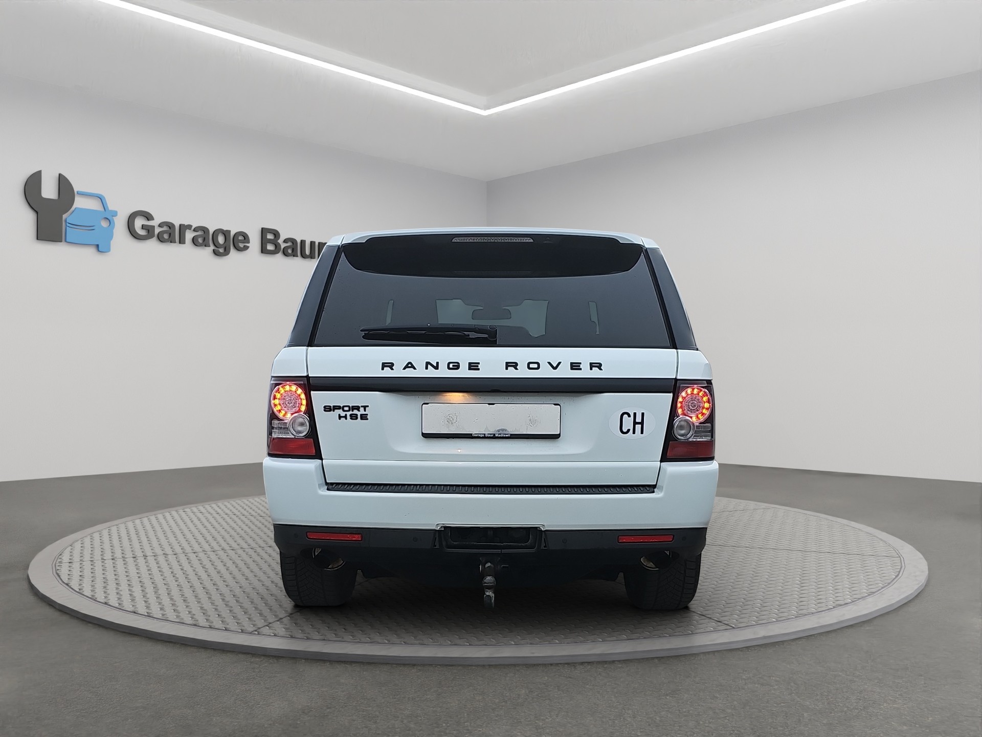 LAND ROVER Range Rover Sport 3.0 TDV6 HSE Automatic-image-4