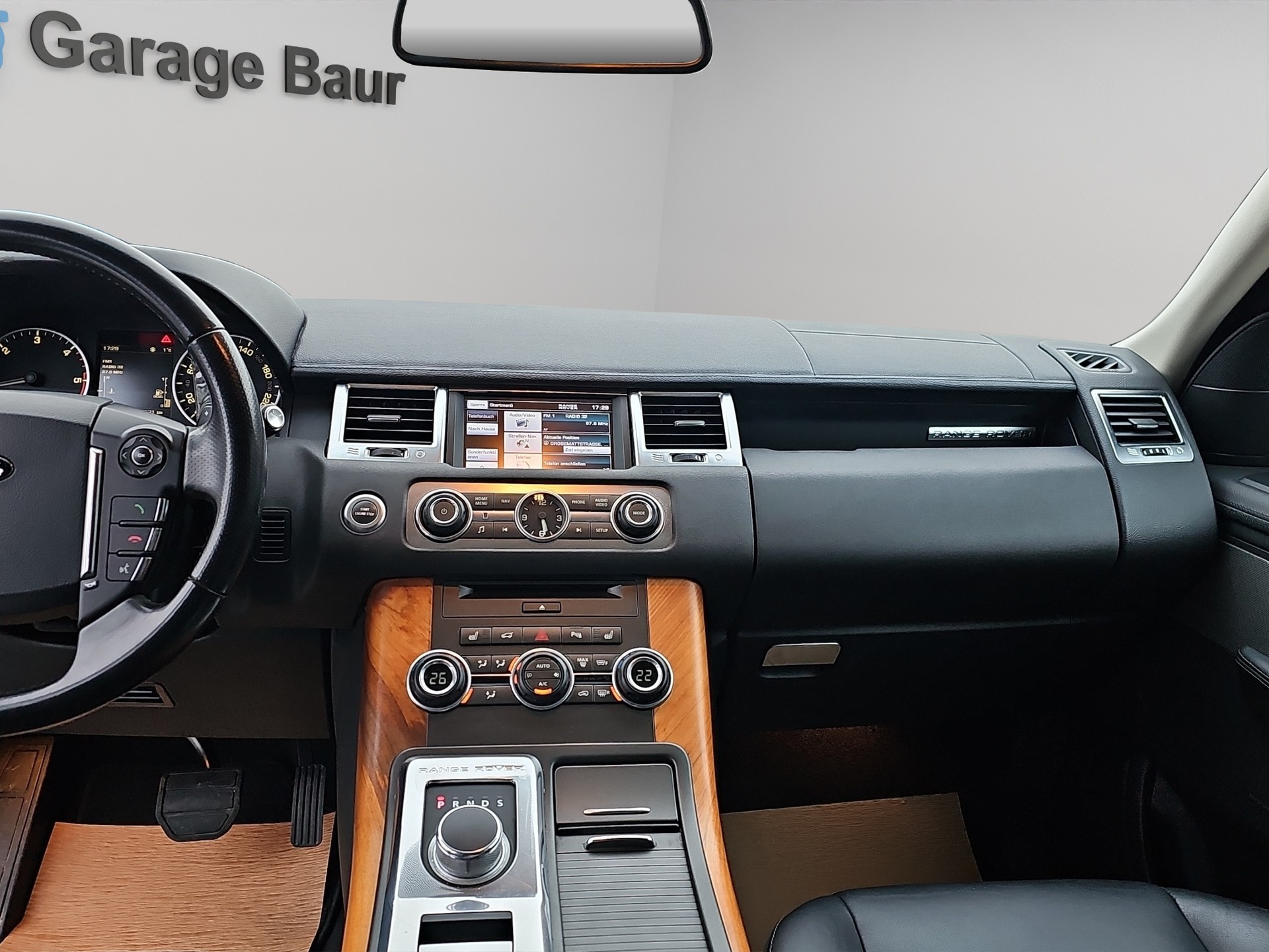 LAND ROVER Range Rover Sport 3.0 TDV6 HSE Automatic-image-11