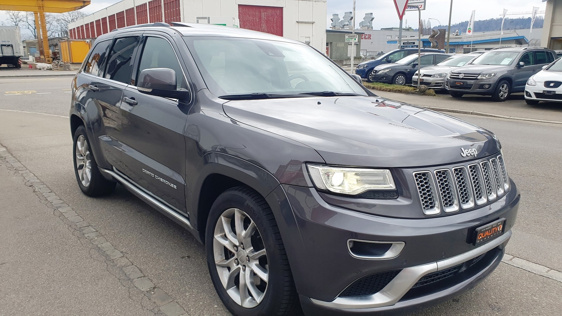 JEEP Grand Cherokee 3.0 CRD Summit Automatic-image-7