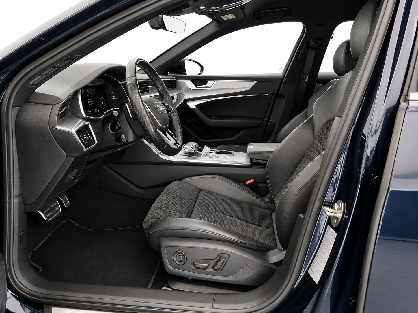 AUDI A6 Avant 2.0 40 TDI Sport quattro S-Tronic CH FAHRZEUG-image-6