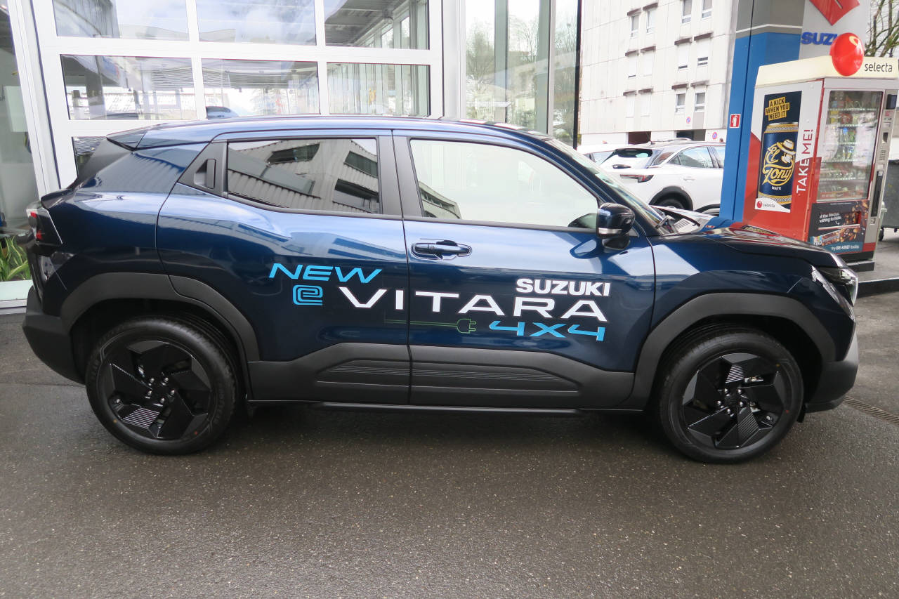 SUZUKI e Vitara Unico 2WD-showroom-element-1
