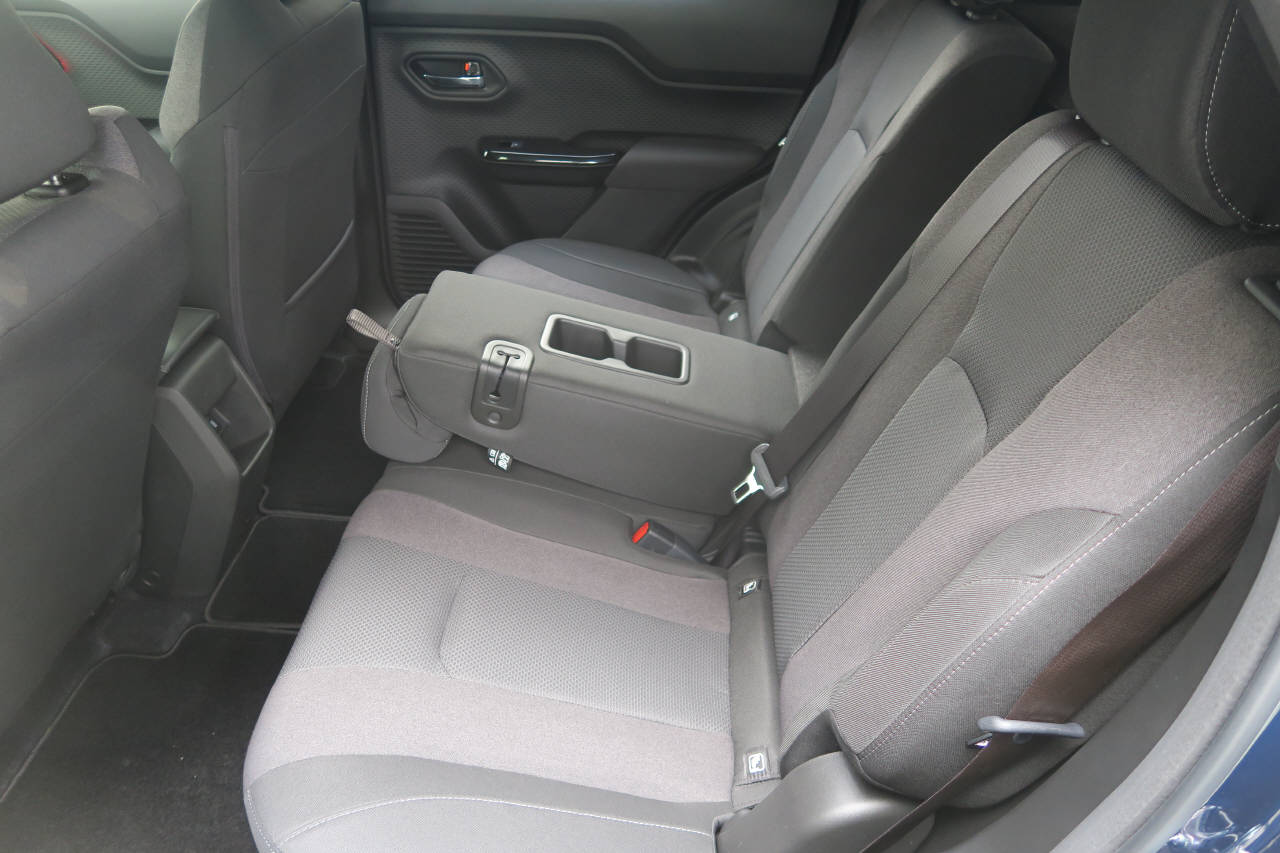 SUZUKI e Vitara Unico 2WD-image-14
