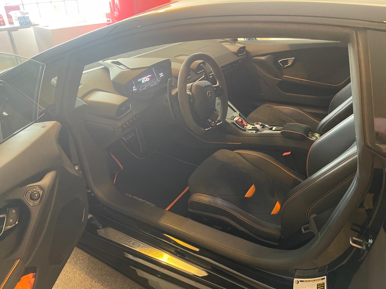 LAMBORGHINI Huracan EVO Coupé DCT-image-5