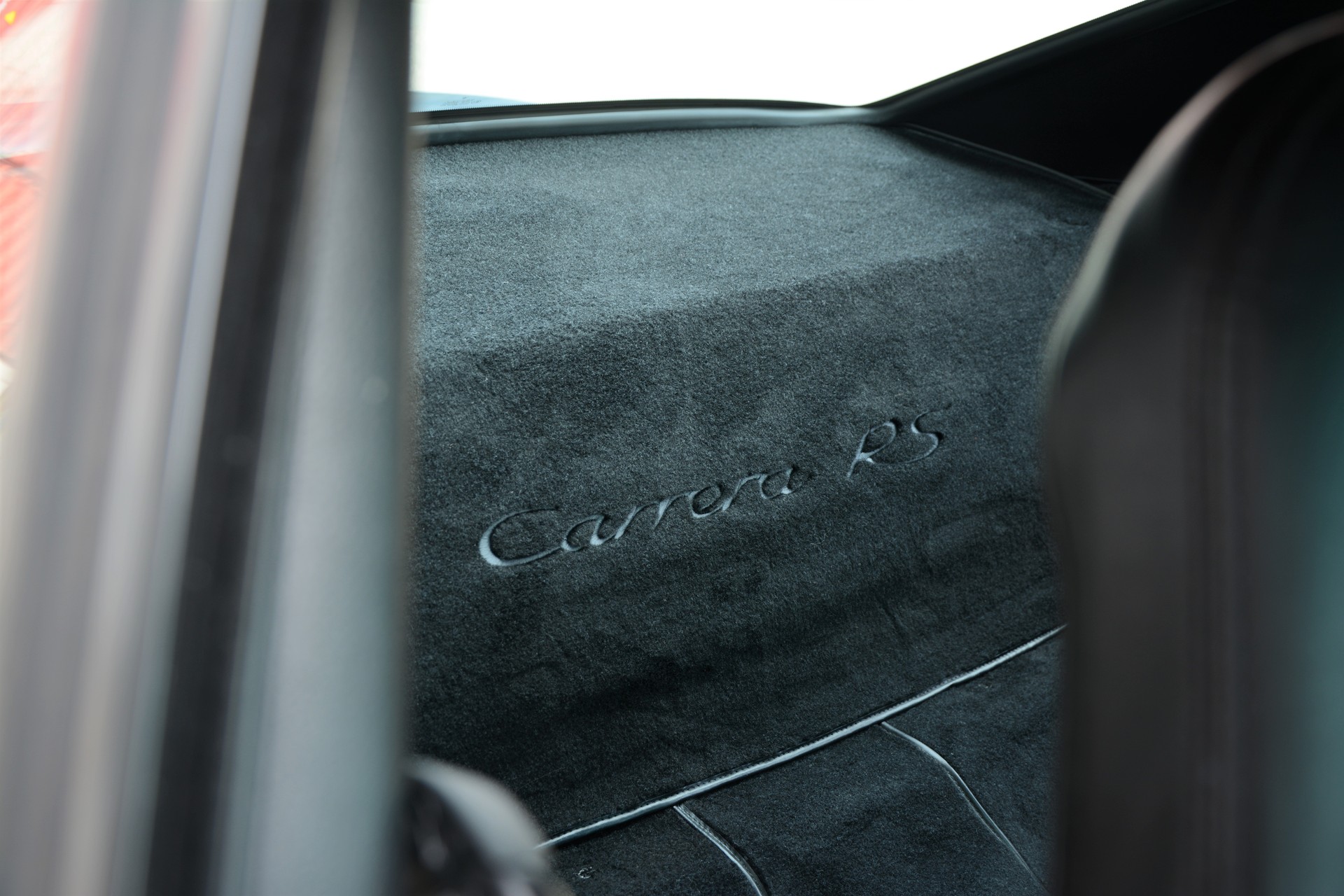 PORSCHE 911 Coupé 3.8 Carrera 2 RS-image-19