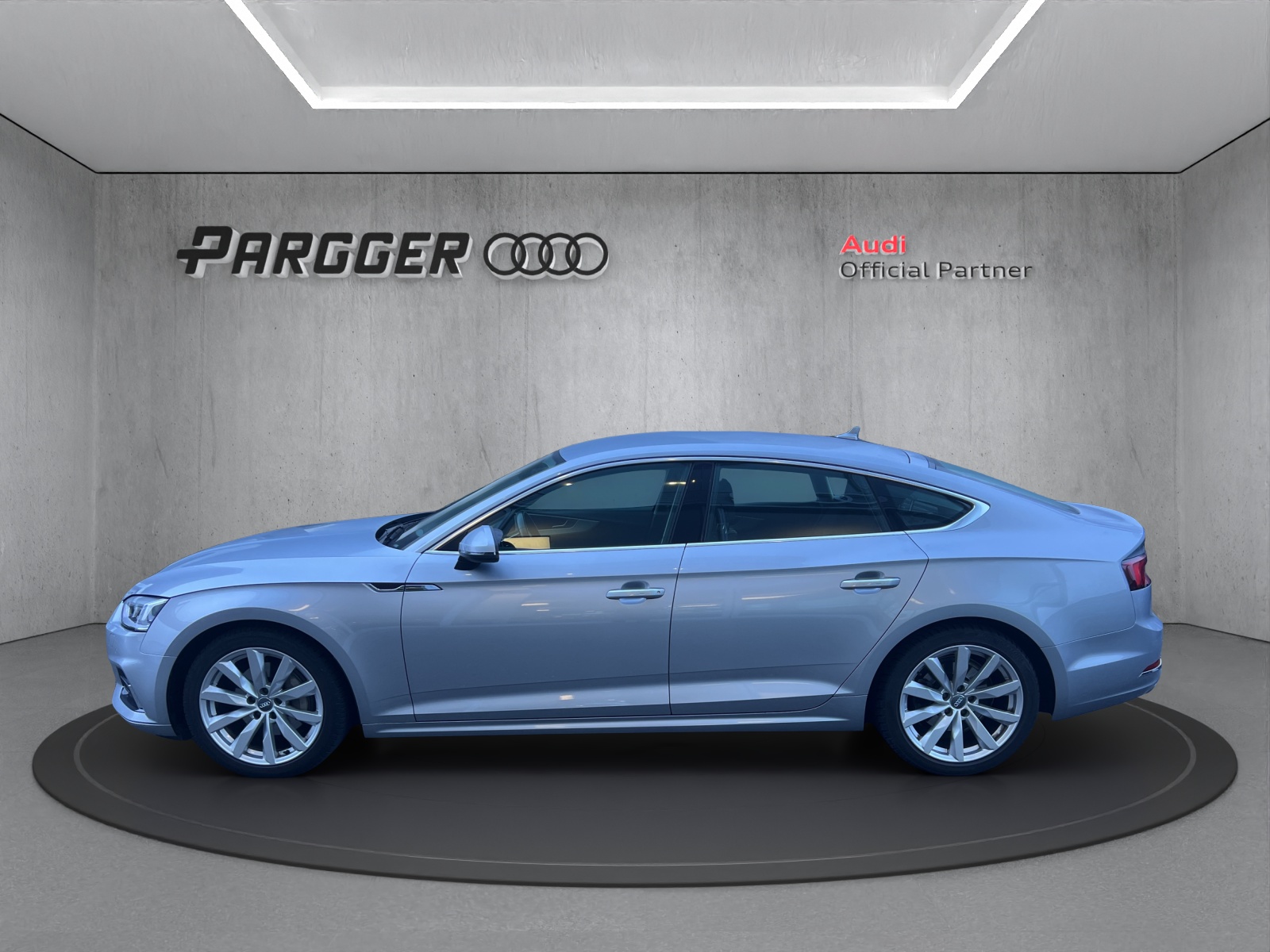 AUDI A5 Sportback 2.0 TDI Design S-tronic-image-2