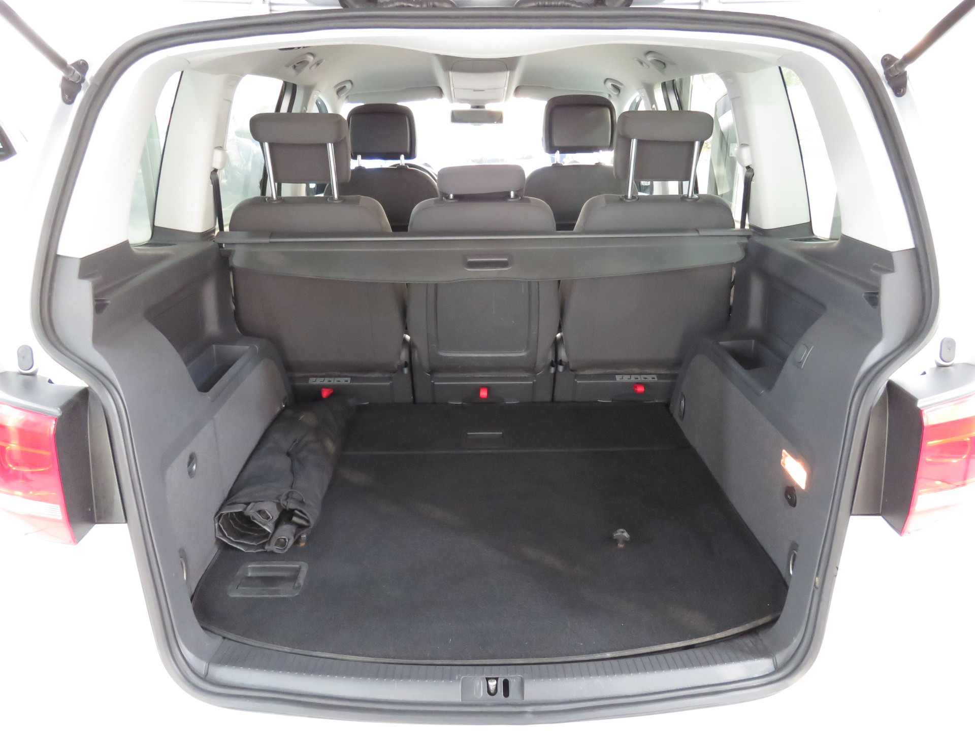 VW Touran 1.4 TSI Comfortline DSG-image-9