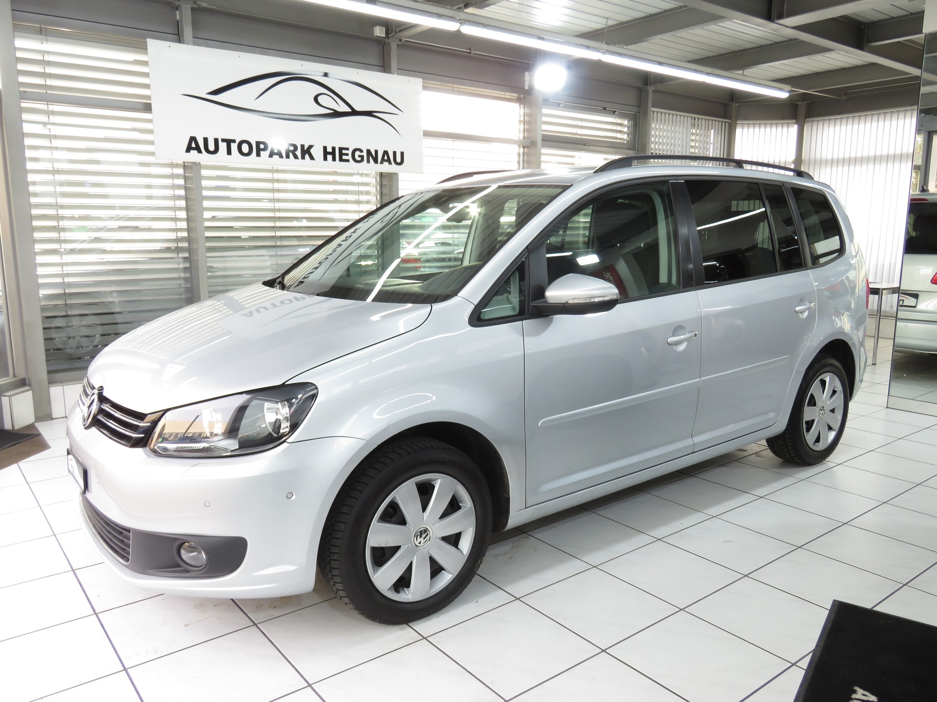 VW Touran 1.4 TSI Comfortline DSG-image-0