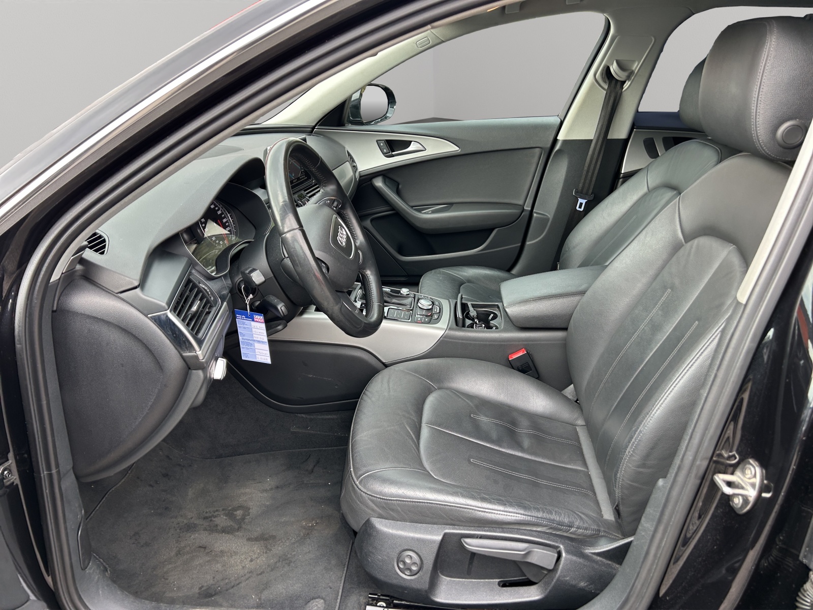 AUDI A6 Avant 2.0 TDI multitronic-image-9