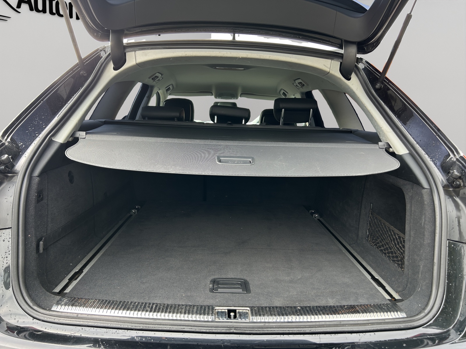 AUDI A6 Avant 2.0 TDI multitronic-image-19