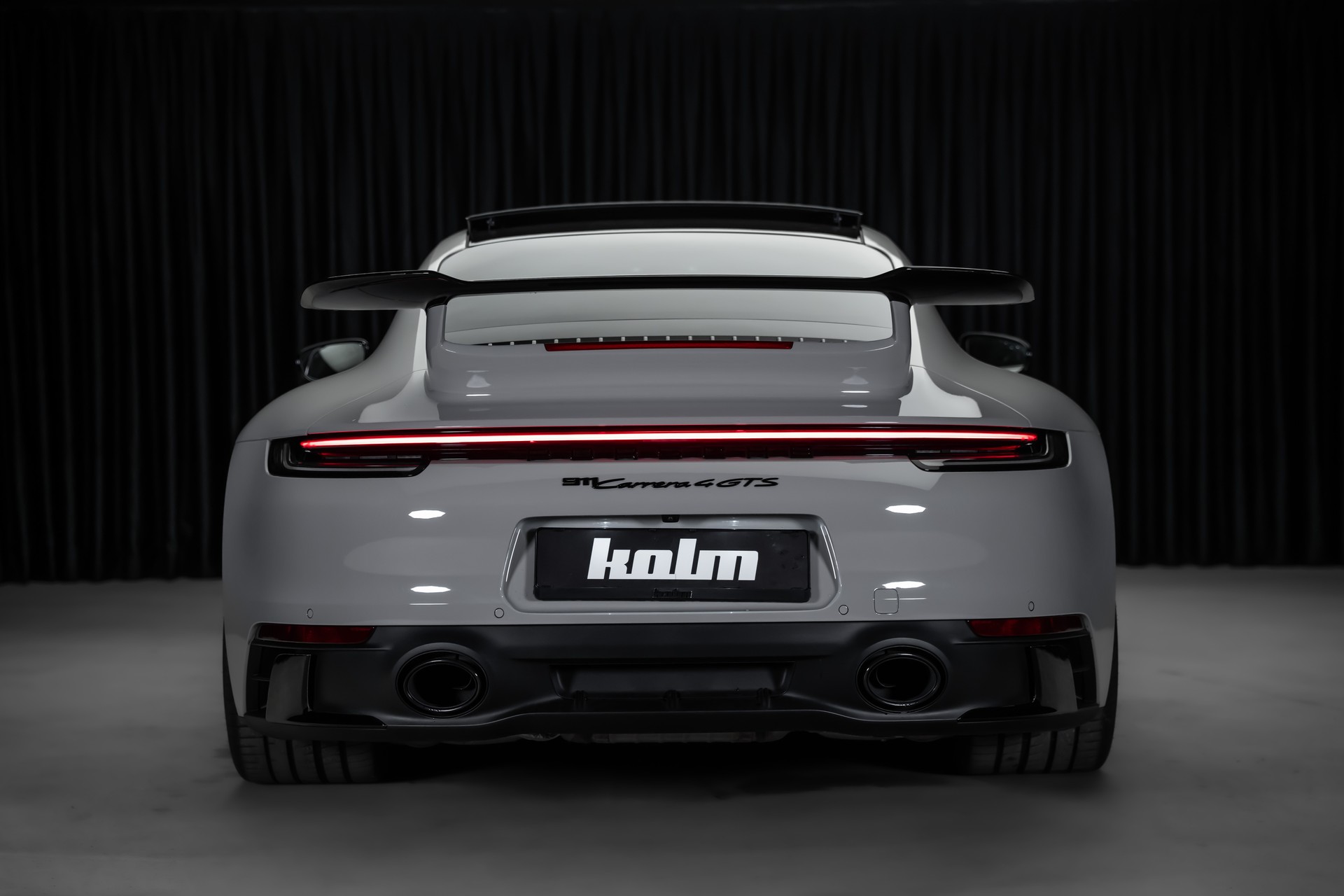 PORSCHE 911 Carrera 4 GTS PDK-image-8