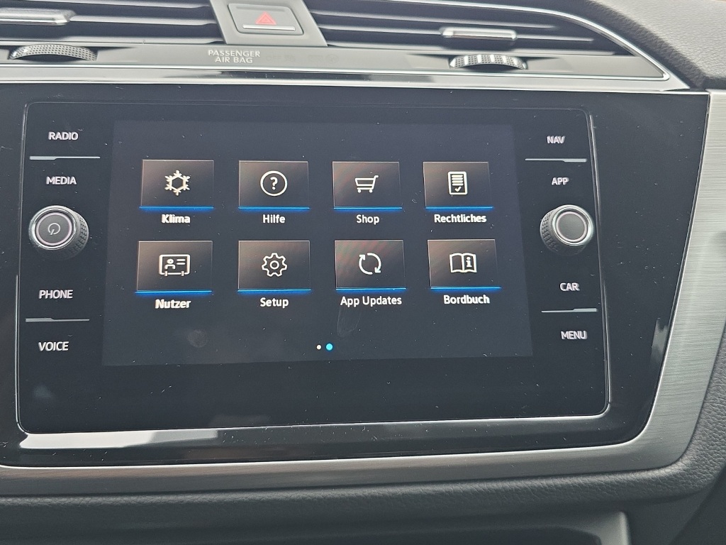 VW Touran 1.5 TSI Comfortline R-Line 7-Plätzer DSG-image-31